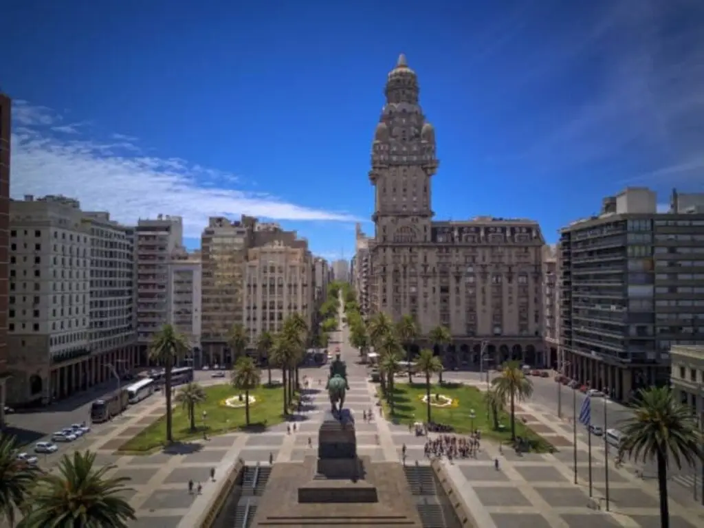 palacio salvo montevideo